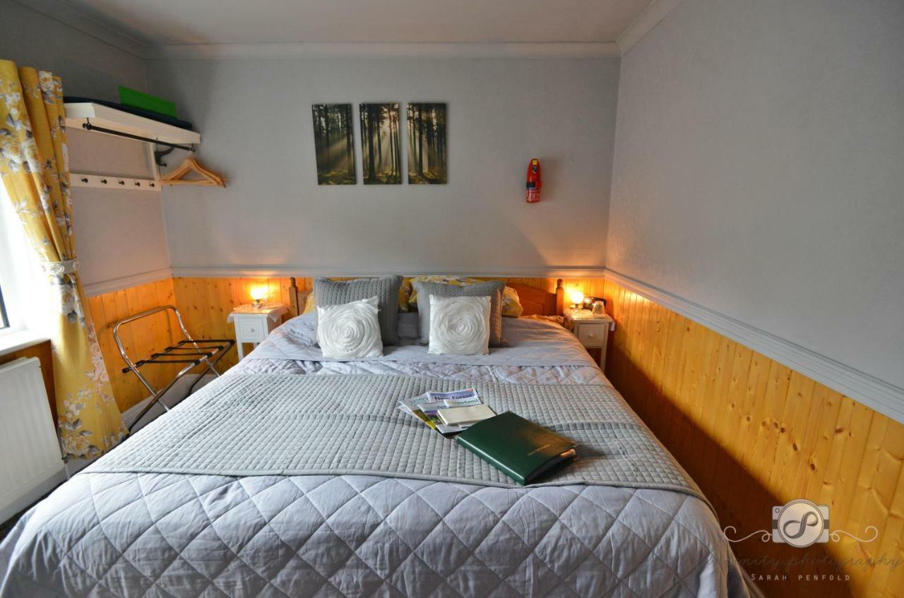 Rosedale Bed And Breakfast ลินด์เฮิร์สต์ ภายนอก รูปภาพ