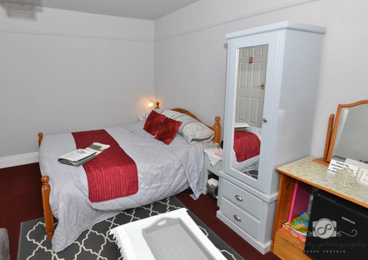 Rosedale Bed And Breakfast ลินด์เฮิร์สต์ ภายนอก รูปภาพ